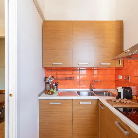 Iflat Bright & Comfy 2-bedroom Near Vatican Rom